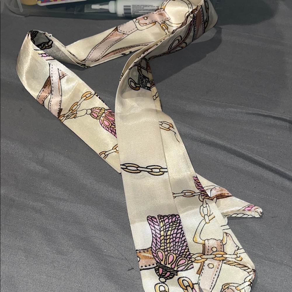 Elegant Cream and Pink Silk Scarf
